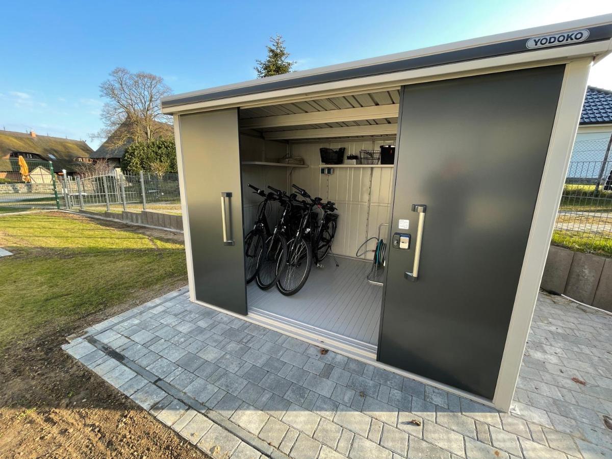 Ferienhaus Meerzeit Bastorf Luaran gambar